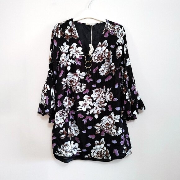 Entro Boho Tunic Top Womens Small Black Floral Bell Sleeve V Neck - Picture 1 of 3